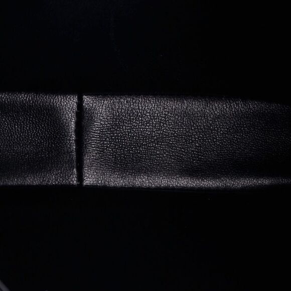 Celine Triomphe Shoulder Bag Triomphe Canvas Medium Black - Picture 5 of 8